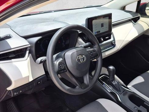 Used 2026 Toyota Corolla LE FWD image 10