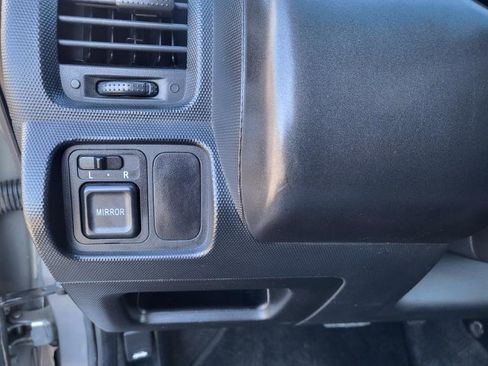 Used 2007 Honda Fit Sport image 20