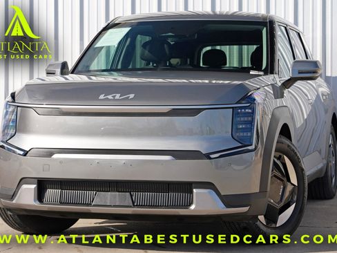 Used 2024 Kia EV9 Light Long Range image 1