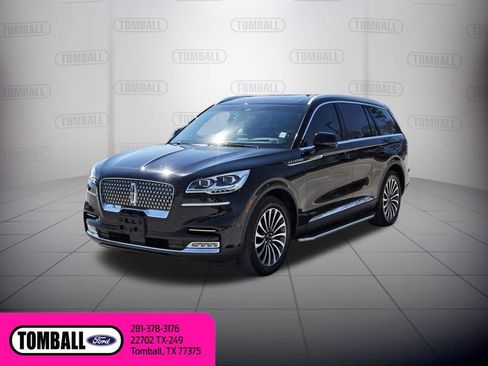 Used 2023 Lincoln Aviator Reserve w/ Equipment Group 201A image 3