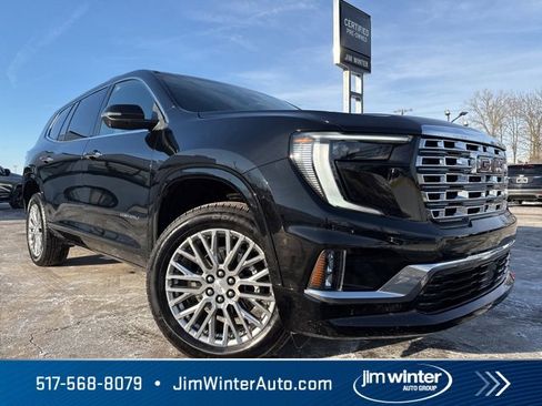 Used 2025 GMC Acadia Denali image 2