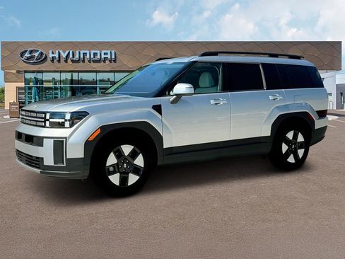 New 2025 Hyundai Santa Fe SEL image 2