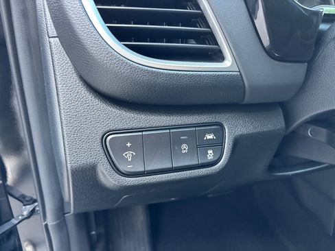 Used 2023 Kia Seltos SX w/ SX Sunroof Package AWD/4WD image 15