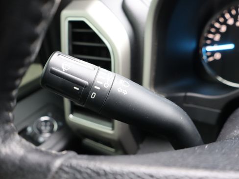 Used 2018 Ford F150 Lariat w/ Equipment Group 502A Luxury image 25