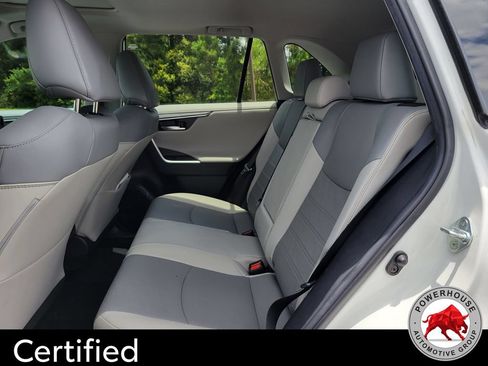 Used 2022 Toyota RAV4 Limited FWD image 17
