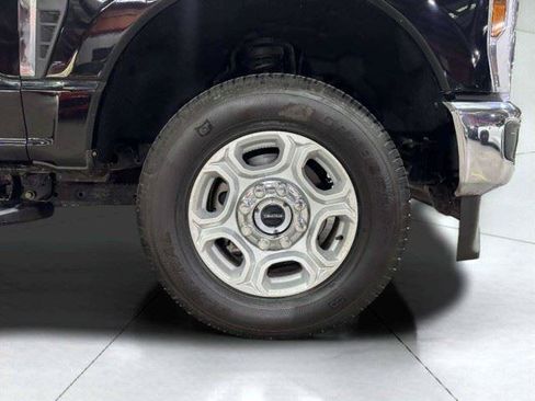 Used 2025 Ford F250 XLT AWD/4WD image 68