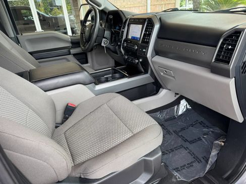 Used 2020 Ford F350 XLT w/ XLT Value Package AWD/4WD image 27