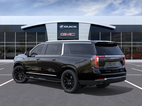 New 2026 GMC Yukon XL Denali w/ Denali Reserve Package AWD/4WD image 3