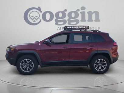 Used 2020 Jeep Cherokee Trailhawk w/ Cold Weather Group