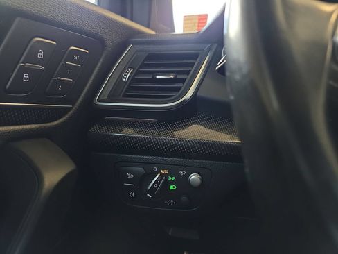 Used 2018 Audi SQ5 Prestige w/ Prestige Package AWD/4WD image 27