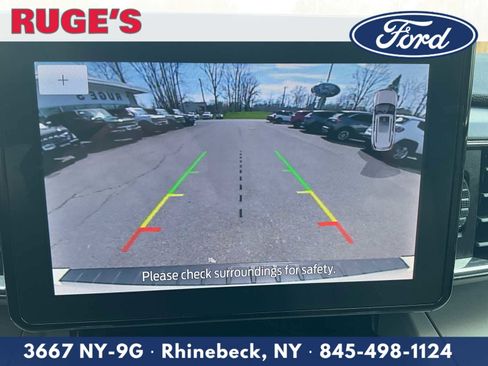 Used 2022 Ford Explorer XLT w/ Equipment Group 202A image 23