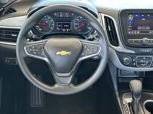 New 2024 Chevrolet Equinox LS image 17