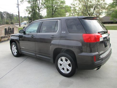 Used 2016 GMC Terrain SLE image 24