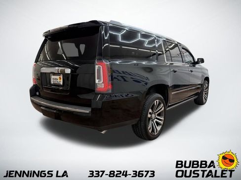 Used 2019 GMC Yukon XL Denali w/ Denali Ultimate Package AWD/4WD image 5