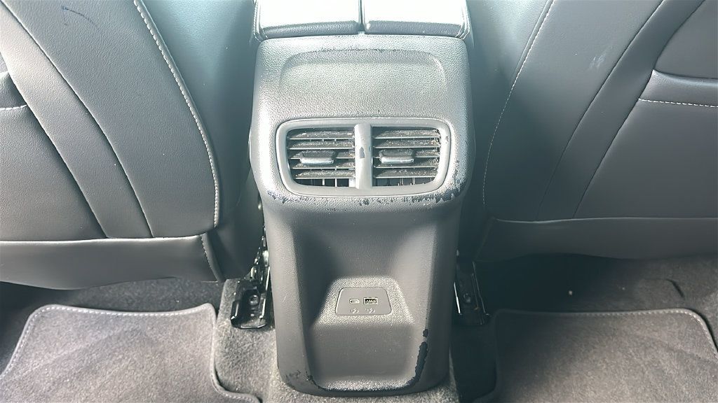 Used 2024 Buick Envision Preferred AWD/4WD image 29