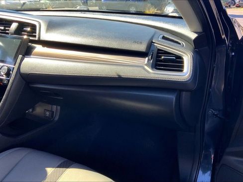 Used 2019 Honda Civic EX image 17