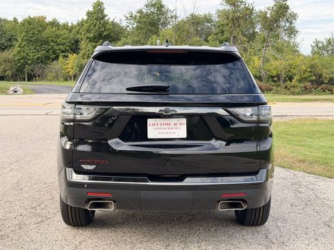Used 2019 Chevrolet Traverse Premier w/ Redline Edition AWD/4WD image 4