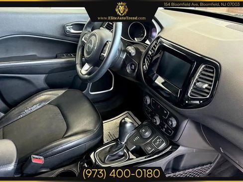 Used 2018 Jeep Compass Latitude w/ Popular Equipment Group image 19