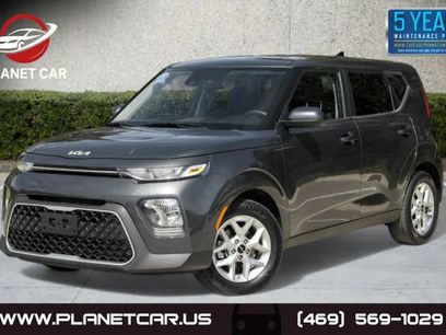 Used 2022 Kia Soul LX w/ Technology Package