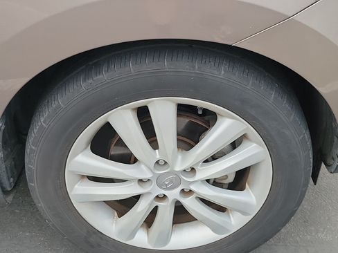 Used 2013 Hyundai Tucson Limited FWD image 5