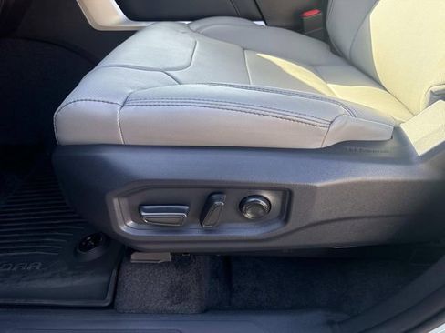 New 2026 Toyota Tundra Limited AWD/4WD image 18