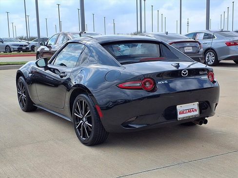Used 2025 MAZDA MX-5 Miata RF Grand Touring image 2