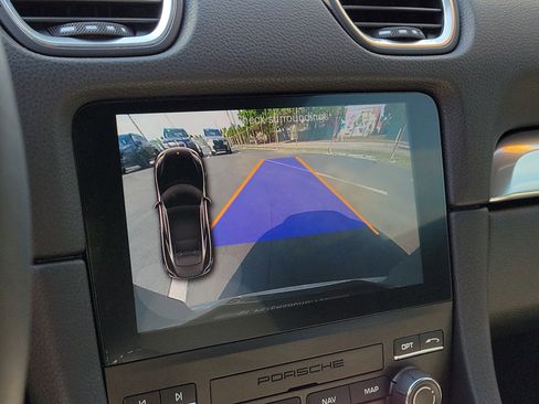 Used 2025 Porsche 718 Cayman image 22