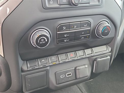 New 2026 Chevrolet Silverado 1500 Custom image 29