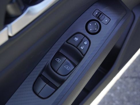 New 2026 Nissan Altima 2.5 SR FWD image 9
