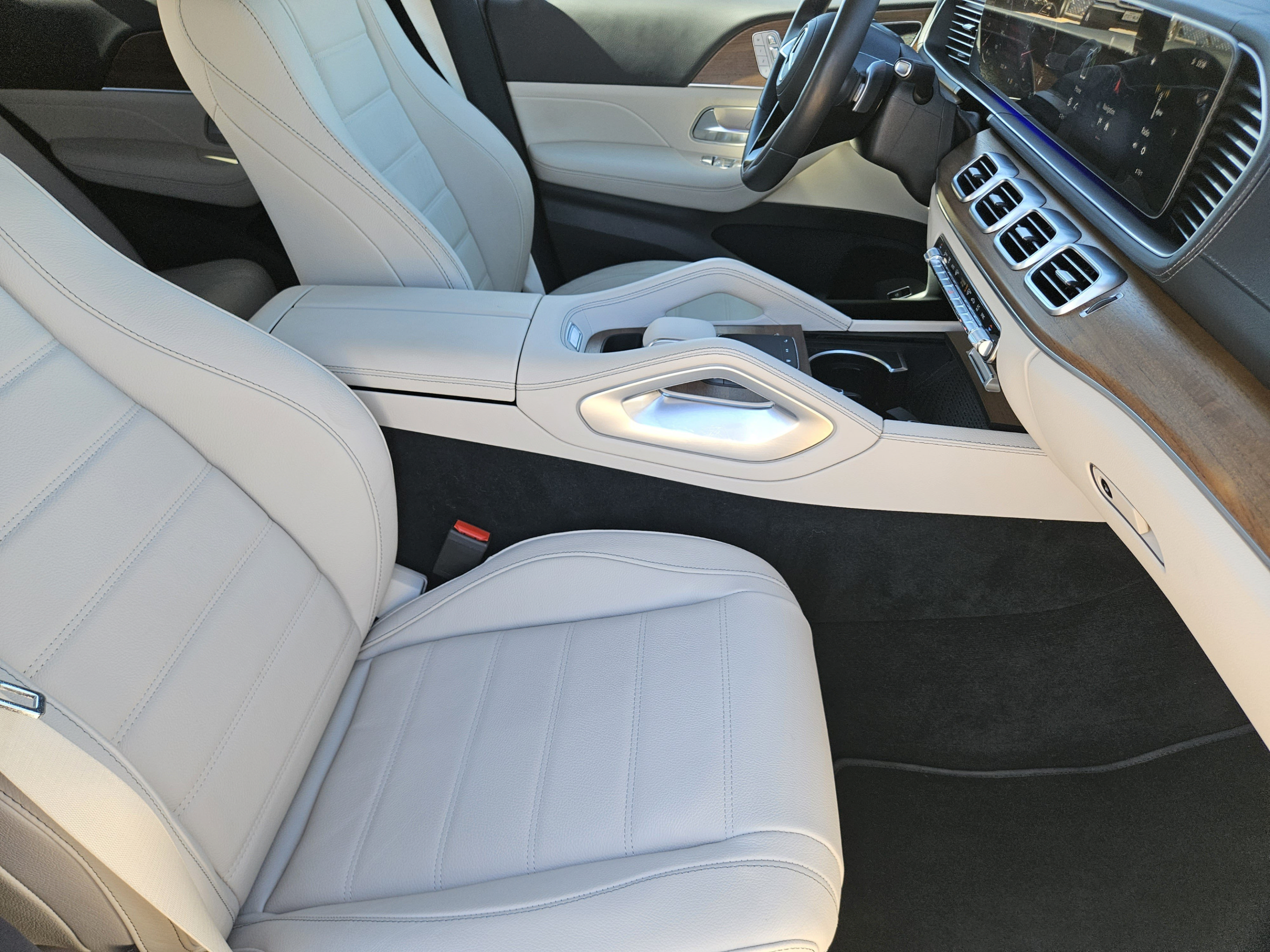 Certified 2026 Mercedes-Benz GLE 450 4MATIC Coupe image 14