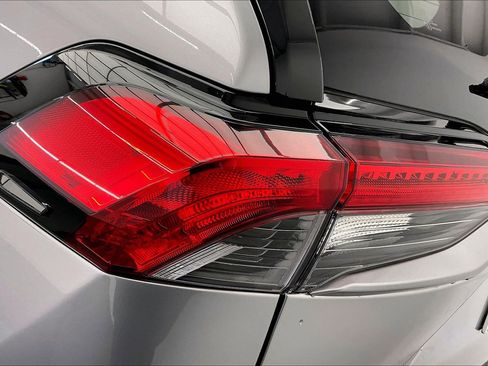 New 2025 Toyota RAV4 XLE image 16