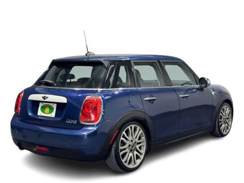 Used 2015 MINI Cooper 4-Door Hardtop FWD image 2