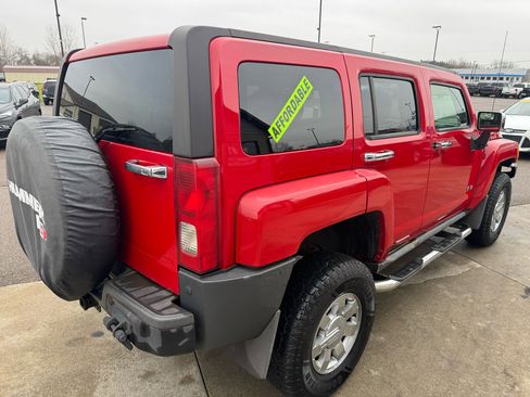 Used 2007 HUMMER H3 Adventure image 5