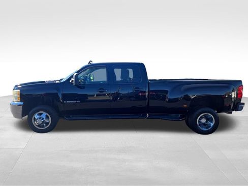 Used 2008 Chevrolet Silverado 3500 LTZ w/ Sun And Navigation Package image 8