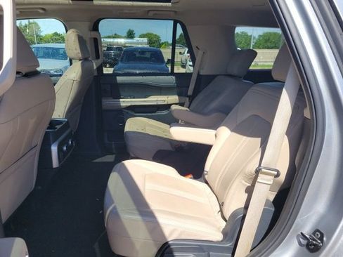 Used 2024 Ford Expedition Limited AWD/4WD image 20