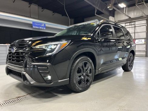 Used 2023 Subaru Ascent Onyx Edition Limited AWD/4WD image 4