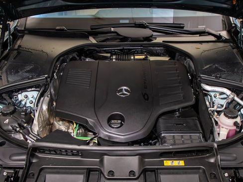 Used 2026 Mercedes-Benz S 500 4MATIC image 5