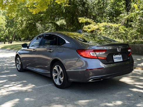 Used 2020 Honda Accord EX-L image 7