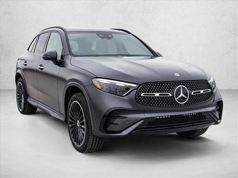 New 2026 Mercedes-Benz GLC 300 4MATIC image 3