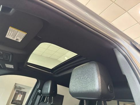Used 2024 GMC Sierra 2500 AT4 w/ AT4 Premium Plus Package AWD/4WD image 26