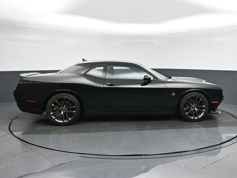 Used 2021 Dodge Challenger R/T Scat Pack image 8