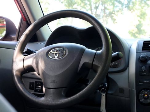 Used 2009 Toyota Corolla XLE image 6