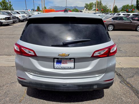 Used 2020 Chevrolet Equinox LT FWD image 6