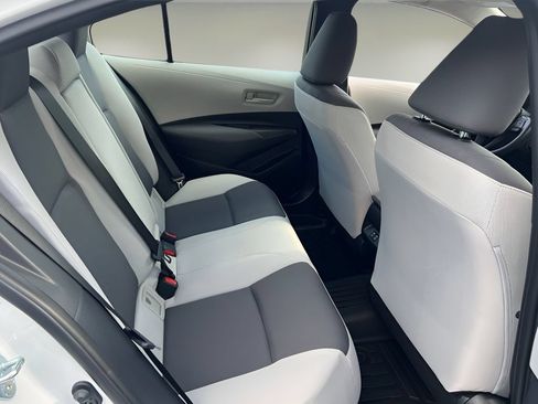 Certified 2025 Toyota Corolla LE FWD image 15