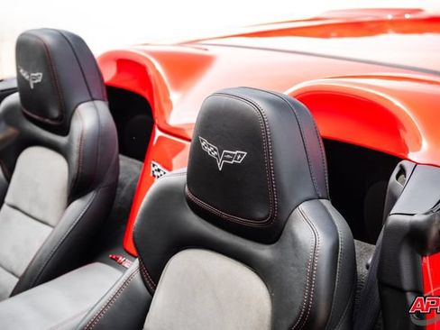 Used 2013 Chevrolet Corvette 427 w/ 1SC Preferred Equipment Group RWD image 23