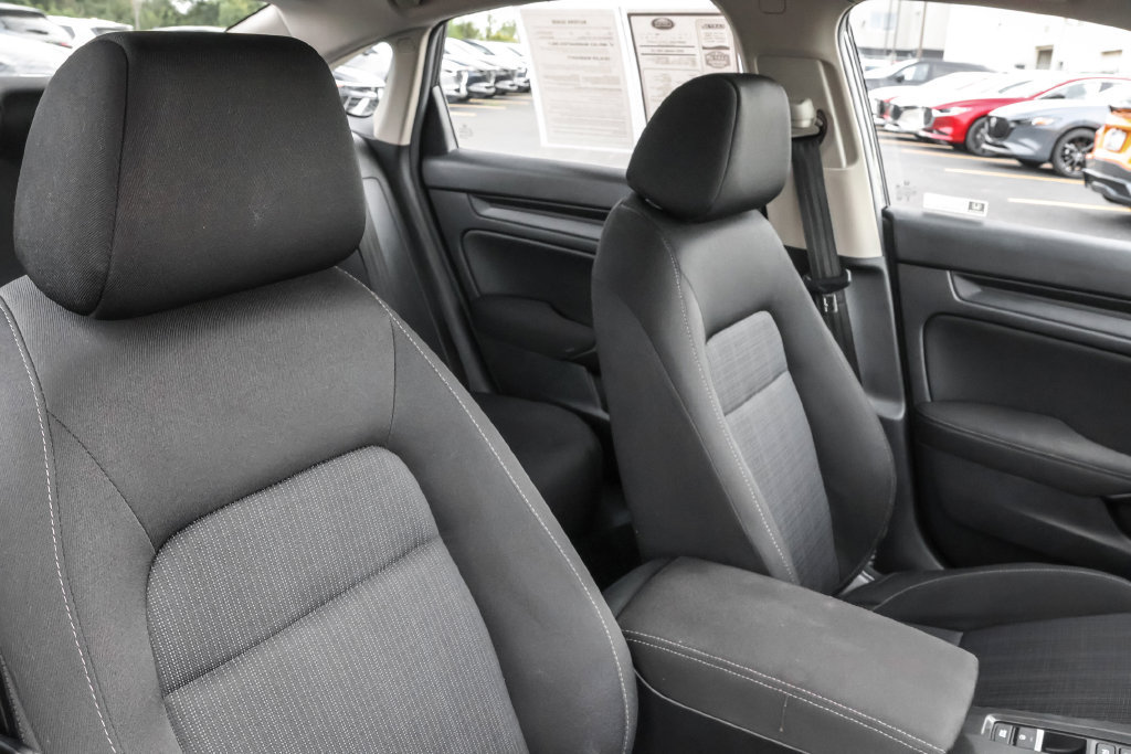 Used 2025 Honda Civic LX image 34