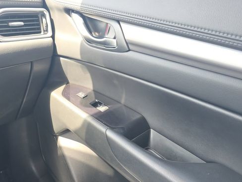 Used 2019 MAZDA CX-5 Touring FWD image 13