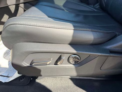 Used 2023 Acura MDX SH-AWD w/ Technology Package image 17