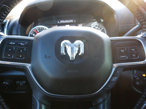 Used 2020 RAM 2500 Laramie image 17