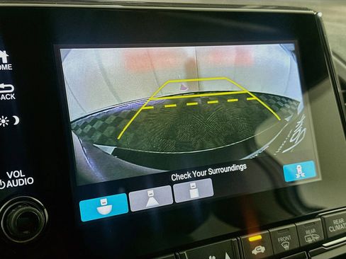 Used 2018 Honda Odyssey EX image 21
